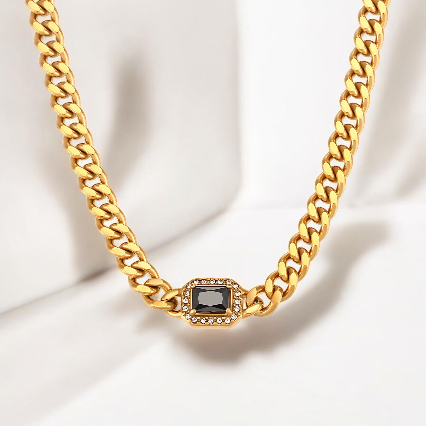 Decou Halkette Gold